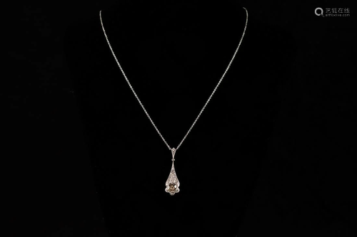 White Gold necklace