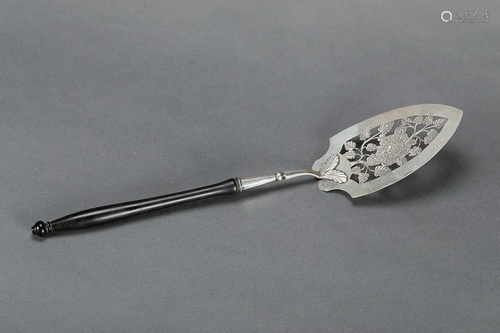 Austro-Hungarian serving silver scoop