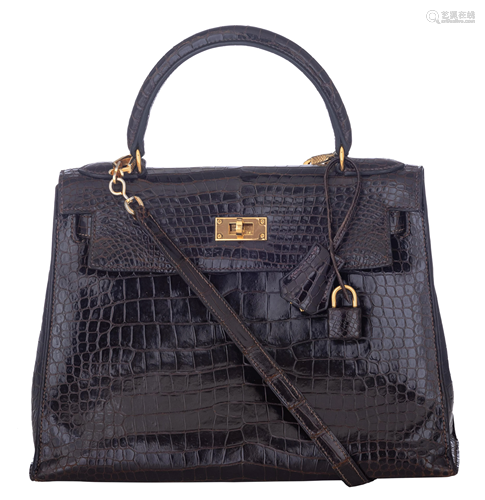 HERMÈS, Kelly Sellier 29 bag, Brown crocodile leather,