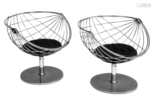 A pair of 'Atomic ball' chairs, design by Rudi Verelst,