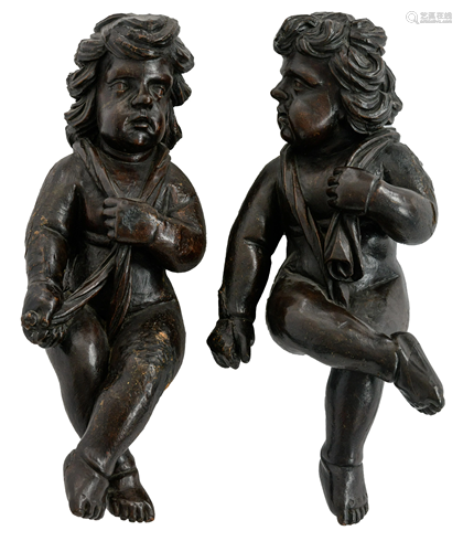 A pair of carved wooden putti, H 70 cm