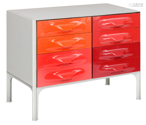 A '70s design DF2000 dresser, by Raymond Loewy, H 75,5