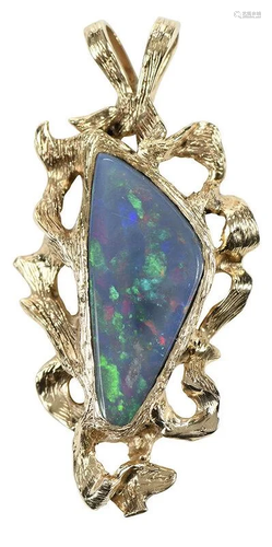 14kt. Opal Pendant