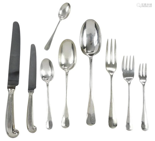 Shrubsole English Silver Flatware, 124 Pieces