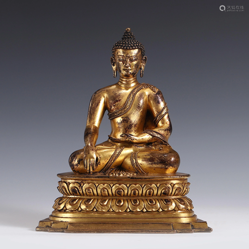 QING GILT BRONZE SEATED SHAKYAMUNI BUDDHA