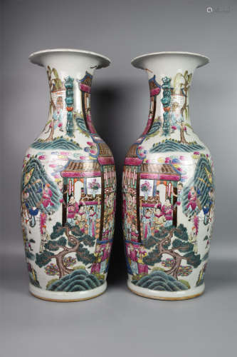 Qing Tongzhi--A pair of 300 large bottles with famille rose ...