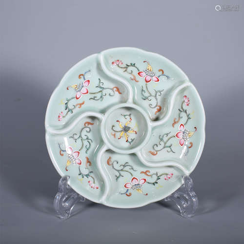 Qing Dynasty-Qianlong Famille Rose Twisted Branch Plate