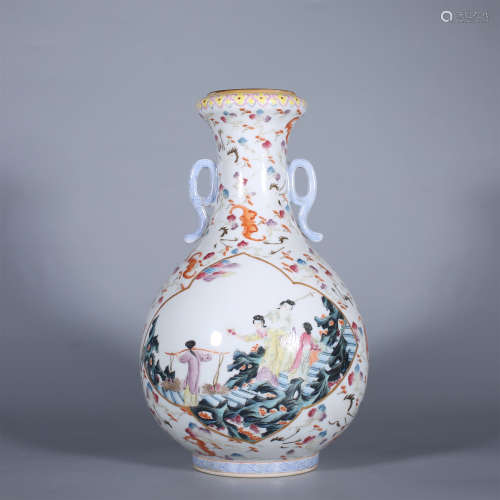 Qing Dynasty-Qianlong famille rose figure amphibian vase