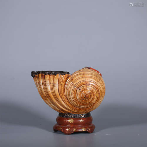 Qing Dynasty-Qianlong Porcelain Conch