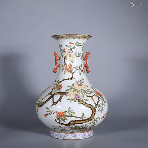 Qing-Qianlong famille rose double ear vase