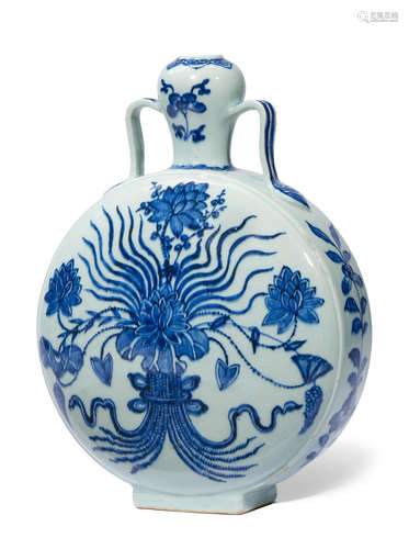 A MING-STYLE BLUE AND WHITE 'LOTUS BOUQUET' MOONFLASK, BIANH...