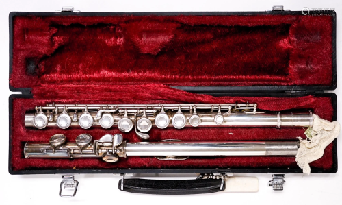 Yamaha YFL225S Flute Made in Japan
