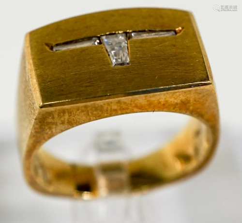 A Cattleman's 18k Gold, Diamond Ring