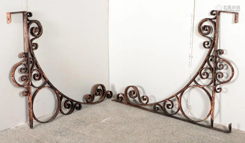 LARGE PAIR SCROLL FORM IRON BRACKETS C.1900