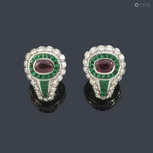 Short earrings with a pair of rubies of approx. 2.90 ct