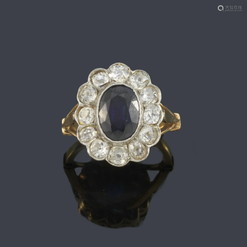 Ring with oval cut sapphire of approx. 1.20 ct with