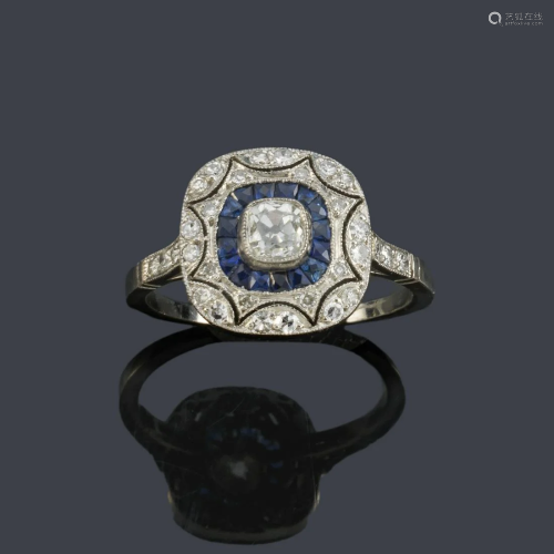 Antique cushion cut diamond ring with calibrated