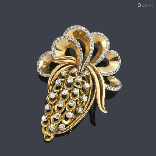 Brooch with floral motif and upper bow with 8/8 cut