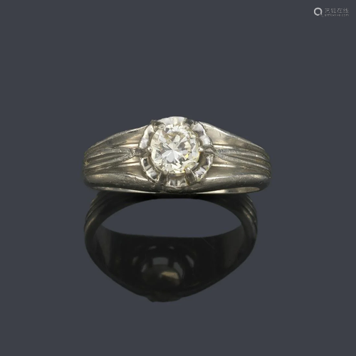 Solitaire with brilliant of approx. 0.71 ct in 18K