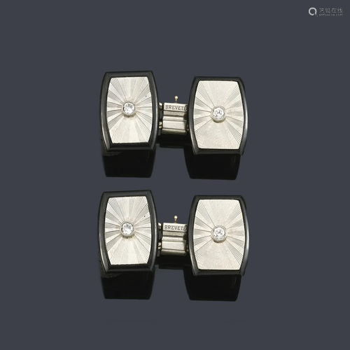 BREVETE 'Art deco' rectangular cufflinks with onyx