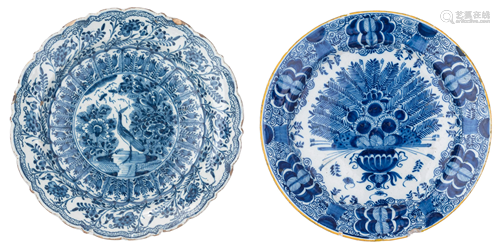 Two blue and white Delftware plates, 18thC, Ã¸ 35 cm