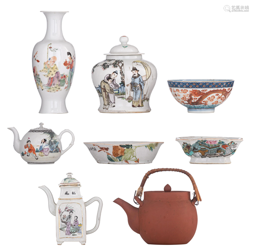 A collection of Chinese porcelain items, late 19thC and