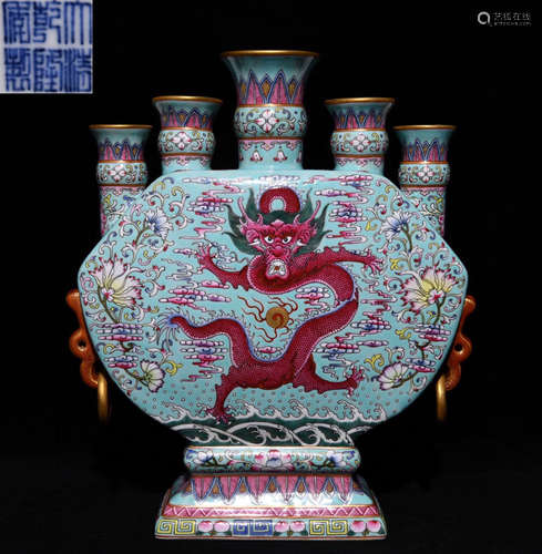 QIANLONG MARK ROSE GLAZE DRAGON PATTERN VASE