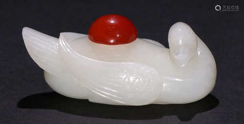 HETIAN JADE CARVED GOOSE SHAPE PENDANT