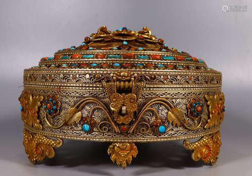 GILT SILVER FILIGREE BOX WITH GEM