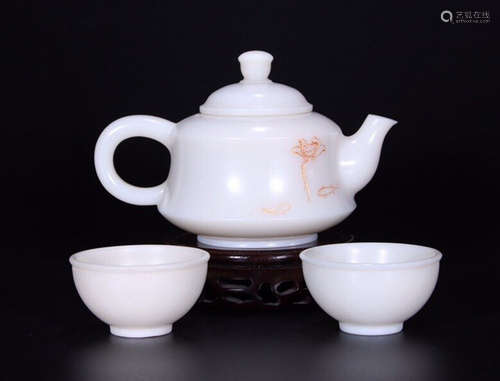 SET OF HETIAN JADE TEAPOT&CUPS