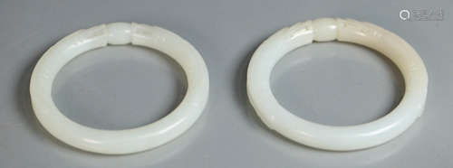 PAIR OF HETIAN JADE BANGLES