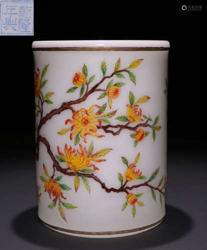 GLASS CARVED WRAPPED FLOWER PATTERN BRUSH POT