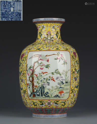 QIANLONG MARK YELLOW FAMILLE ROSE VASE