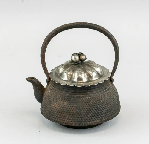 Japanese Iron Cast Teapot