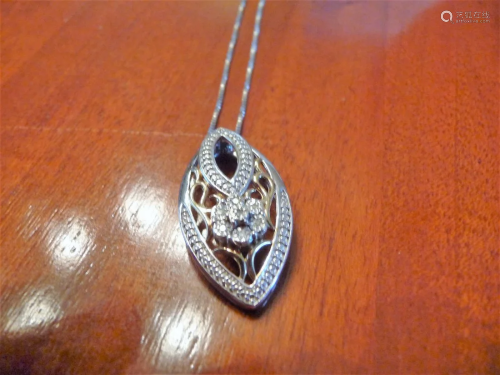 STERLING SILVER MARQUIS SHAPED PENDANT NEKLACE