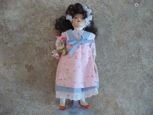 BRIGITTE REPRENSENTING FRANCE VINTAGE COLLECTIBLE DOLL