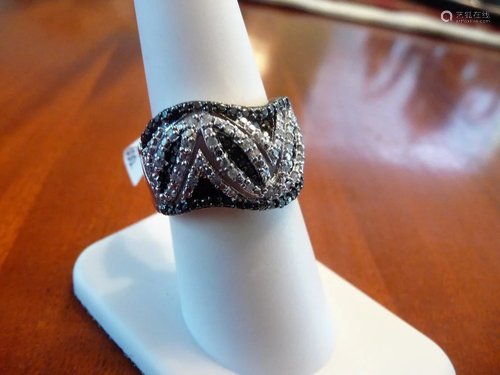 STERLING SILVER 1/2 CARAT BLACK AND WHITE DIAMOND RING