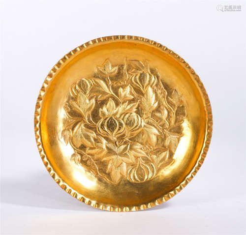 An Engraved Gilt-bronze Mellon Dish