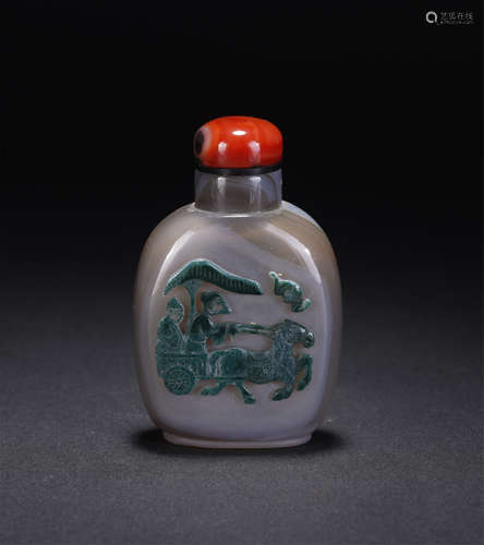 A Carved Suzhou School Agate Snuff Bottle