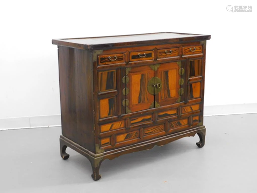 Japanese Meiji Period Tansu Chest