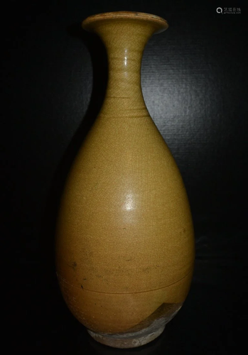 Finely Chinese Porcelain Vase, Tang-Song Dynasty