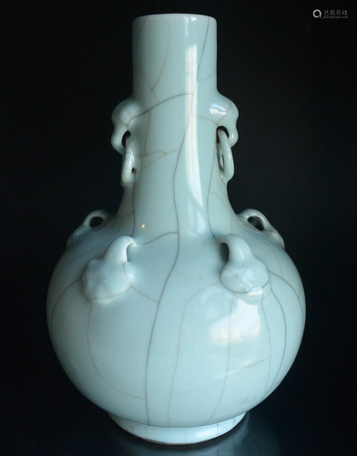 Porcelain, Rare Celeste Blue RU-Glaze Vase