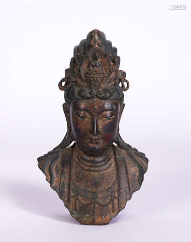 A Bronze Avalokitesvara Head