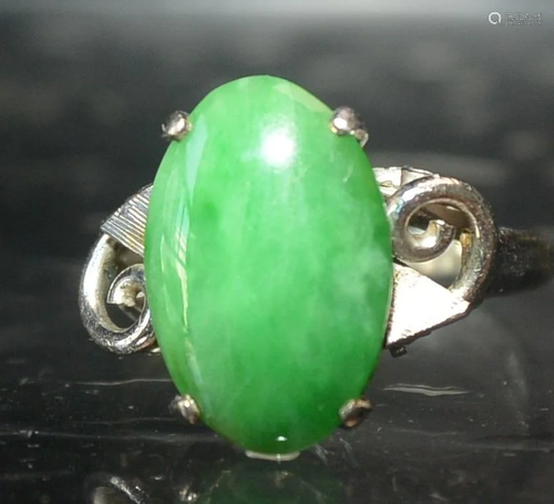 Silver Set Natural Jadeite Jade Ring