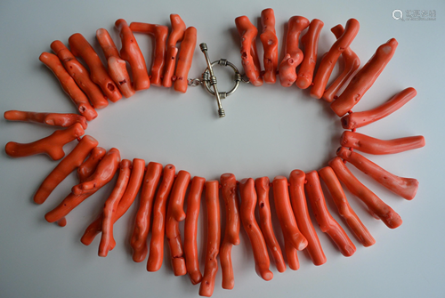 Coral Bead Bracelet