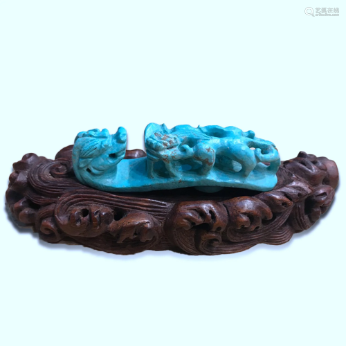 Natual Turquoise Ornament (With wood base)