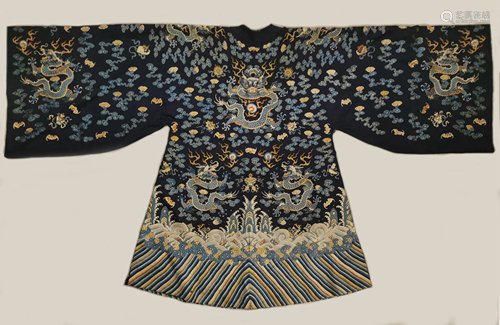 Qing Dynasty Embroidered Female officer Dragon Robe