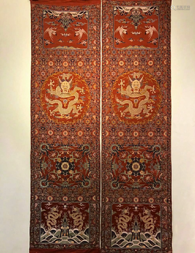 A Pair of Qing Dynasty Song Dynasty 'Dragon' Chair