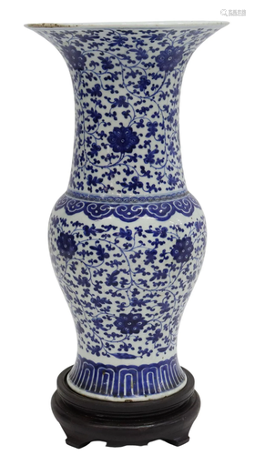 CHINESE BLUE & WHITE LOTUS SCROLL PORCELAIN VASE