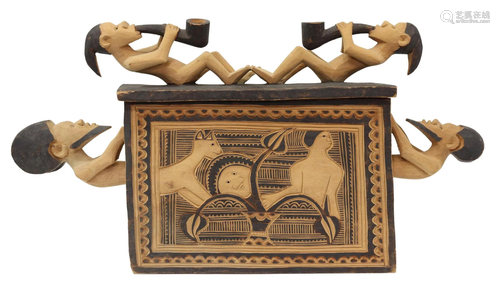 AFRICAN TRIBAL CARVED & PIGMENTED WOOD BOX